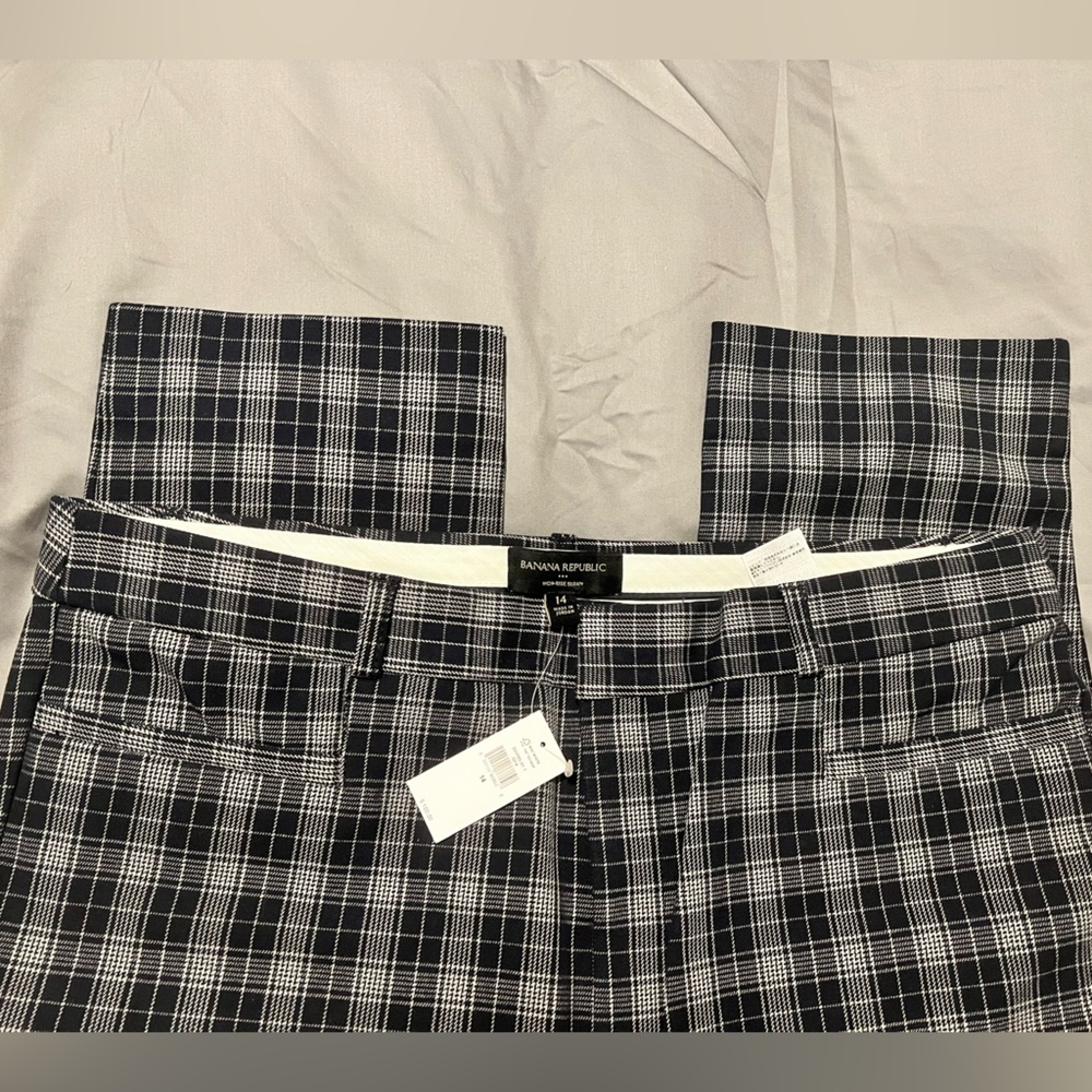 Banana Republic Factory - Sloan Slim 14 Blue Plaid pant - Picture 5 of 6